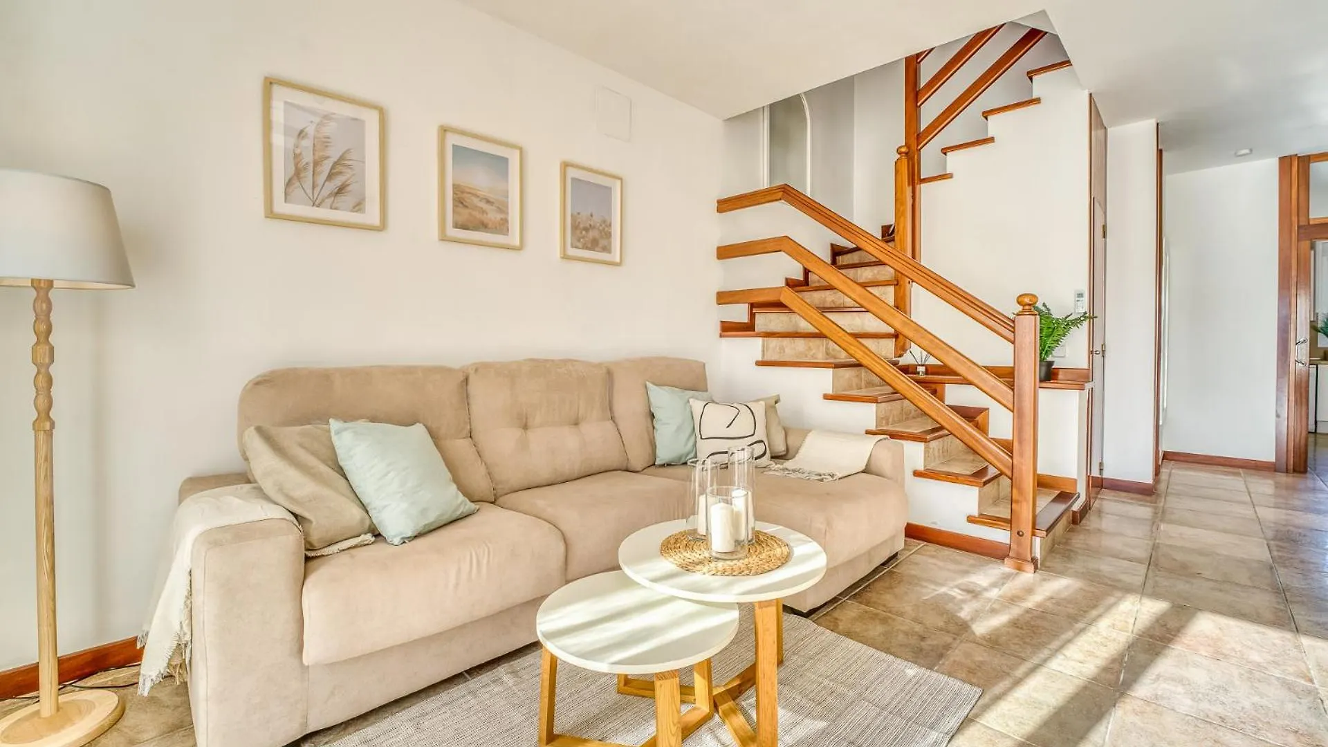 Traumhafte Villa Maricel Fuer 8 Gaeste Am Meer アルクディア