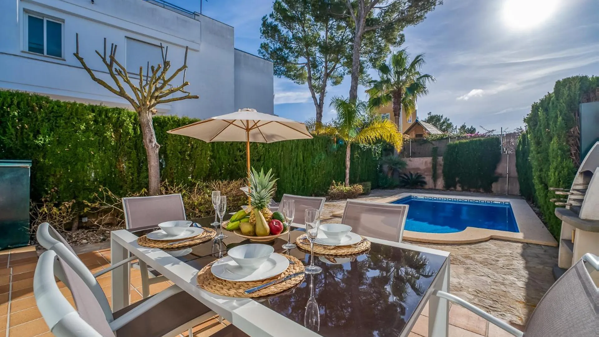 Traumhafte Villa Maricel Fuer 8 Gaeste Am Meer Alcudia  Alcudia (Mallorca)
