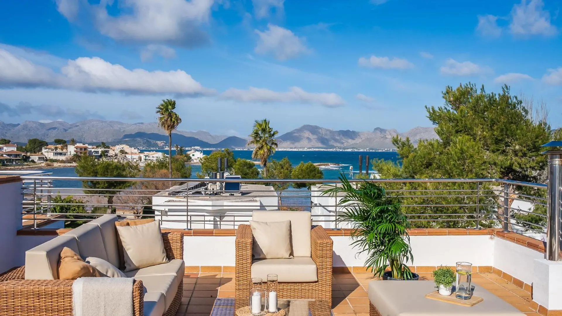 Traumhafte Villa Maricel Fuer 8 Gaeste Am Meer Alcudia