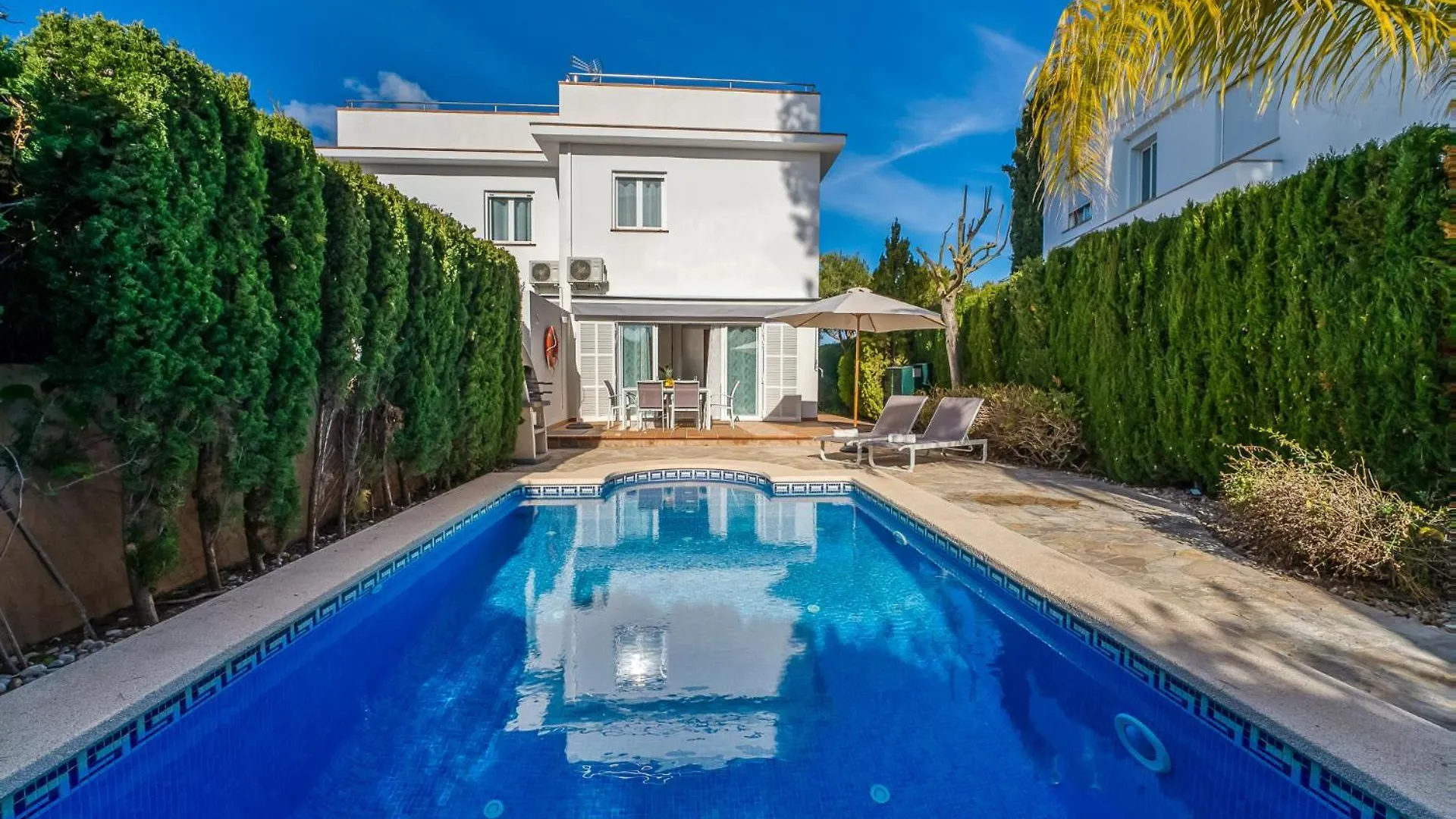 Traumhafte Villa Maricel Fuer 8 Gaeste Am Meer Alcudia